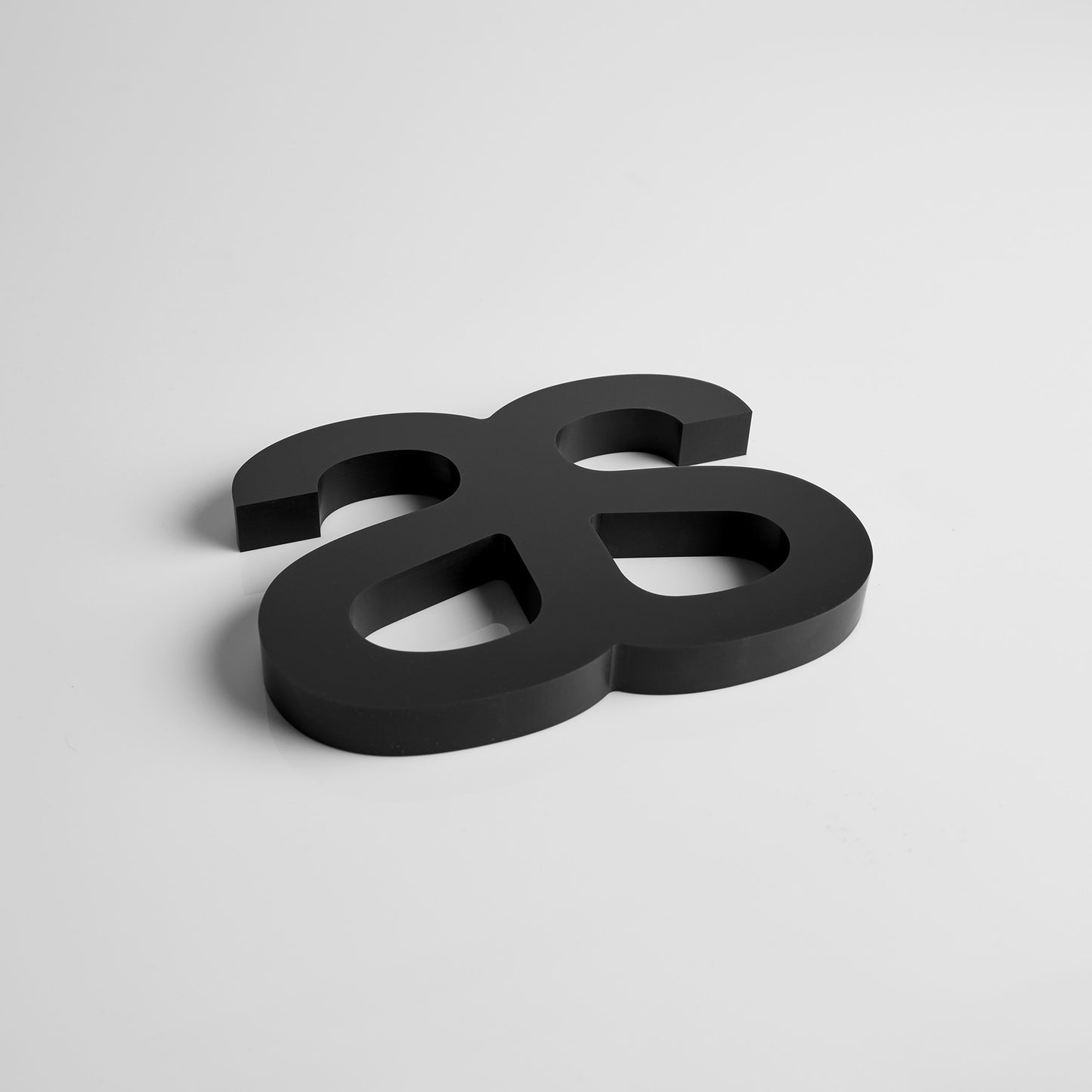AS COLOUR AS LOGO PLAQUE - 6912
