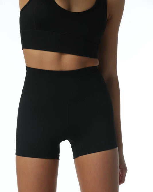 HI-RISE SHORT